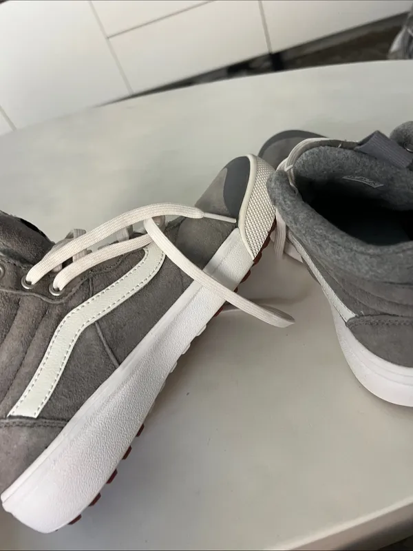 Vans Ultrarange Hi MTE Wool Frost Gray Suede High Top Sneakers Womens 8 - Image 3