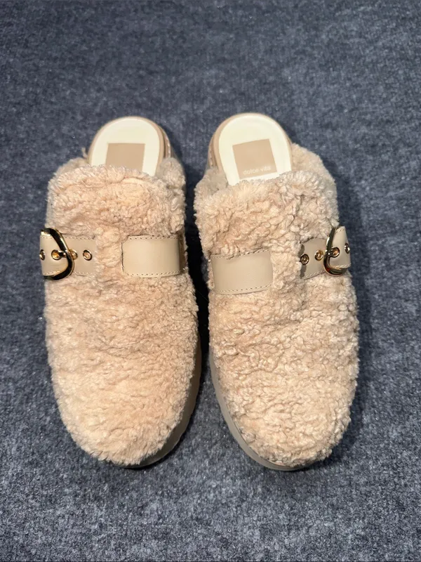 Dolce Vita Lelani Plush Clogs Tan Size 7.5 - Image 2