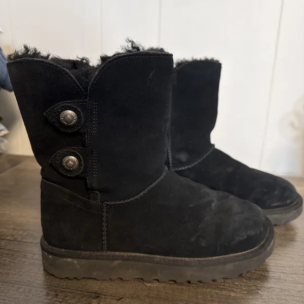 Women's UGG Size 7 Marciela II Water Resistant Boots‎ Suede Buckles - Image 5