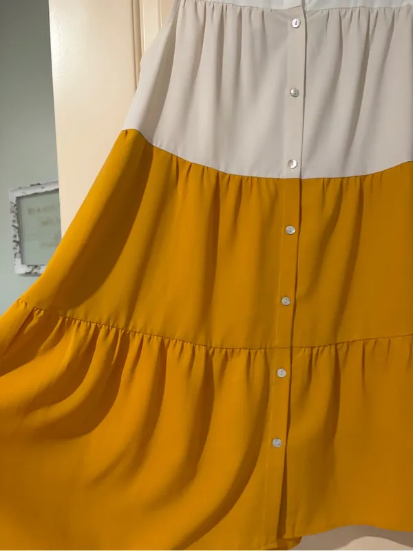 Yellow Button-Front Sleeveless Knee-Length Dress with Classic Collar Size L - Image 4