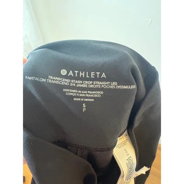 Athleta Transcend Stash Crop Straight Leg Black Yoga Pants Small Pockets - Image 5