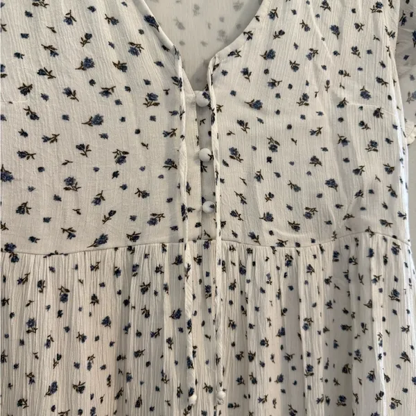 American Eagle White Mini Dress Dainty Blue Floral Size Medium - Image 6