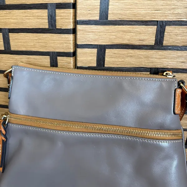 Dooney‎ & Bourke Gray Crossbody Purse - Image 9