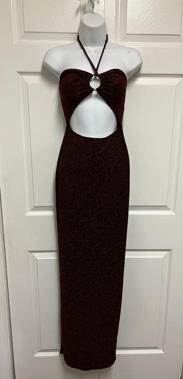Celebrity Glitter O-Ring Halter Maxi Dress - Image 4