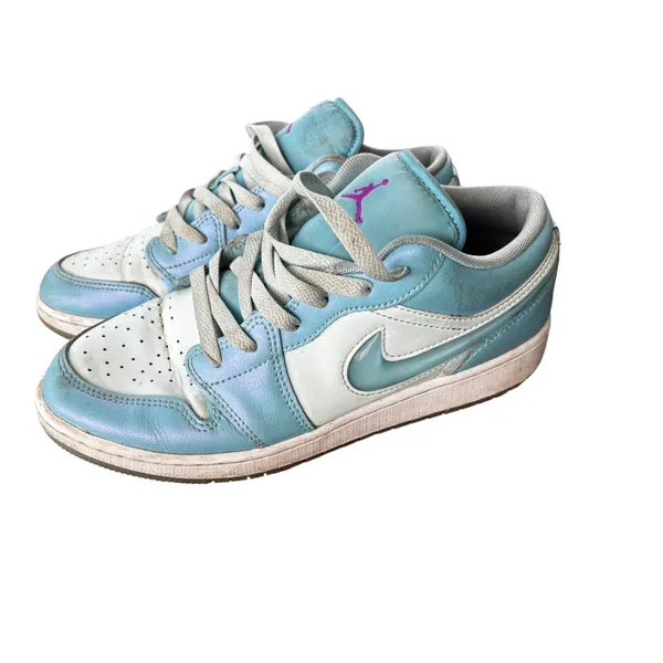 Jordan Air 1 Low GS 7Y 8.5W Glacier Blue White‎ Iridescent Sneakers FN7366-400 - Image 2