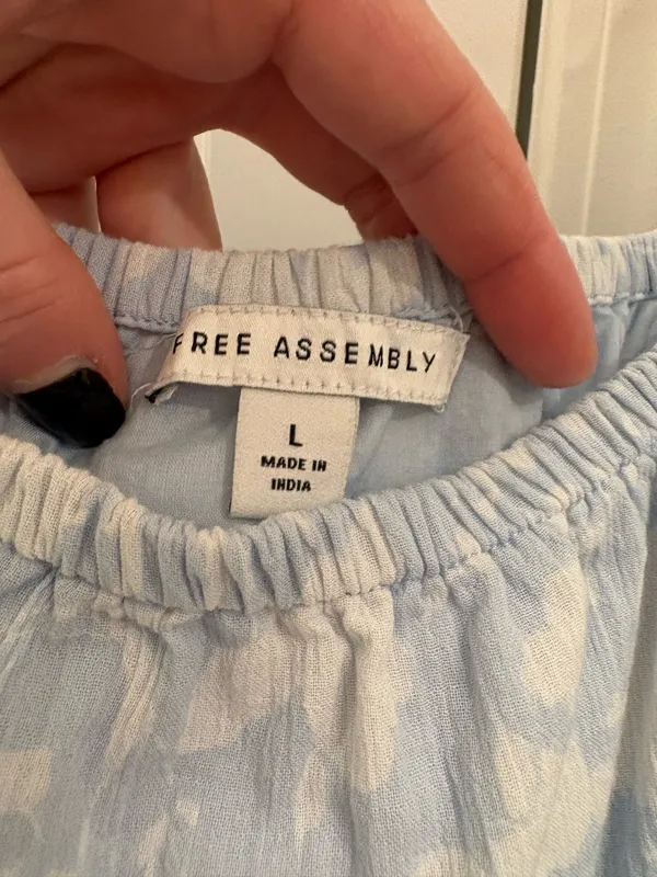 Free Assembly Floral Top Blue Size L - Image 3