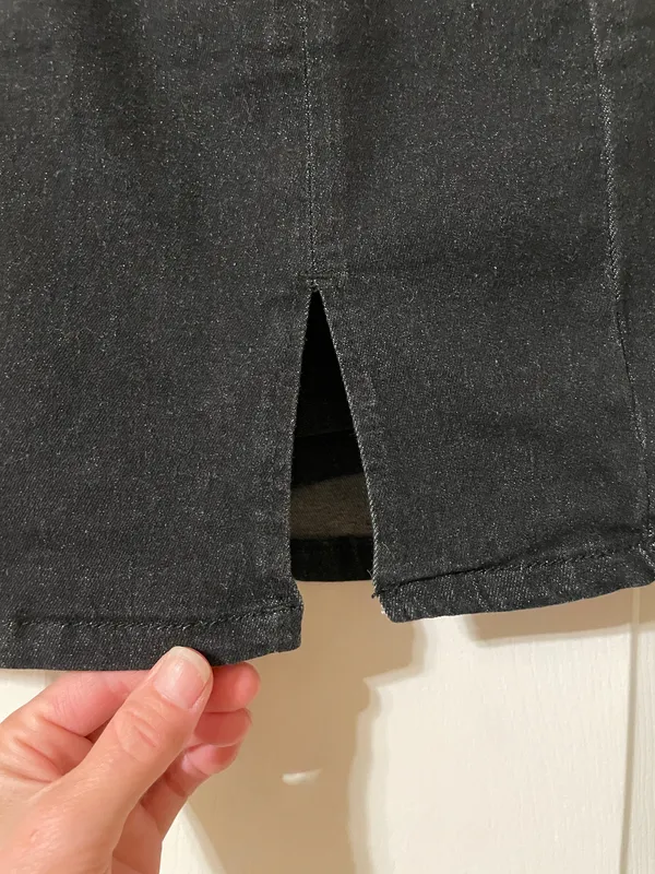 NWT! Viral Luvamia Black Denim Mini Skirt Skort with Front Slit and shorts XL - Image 6