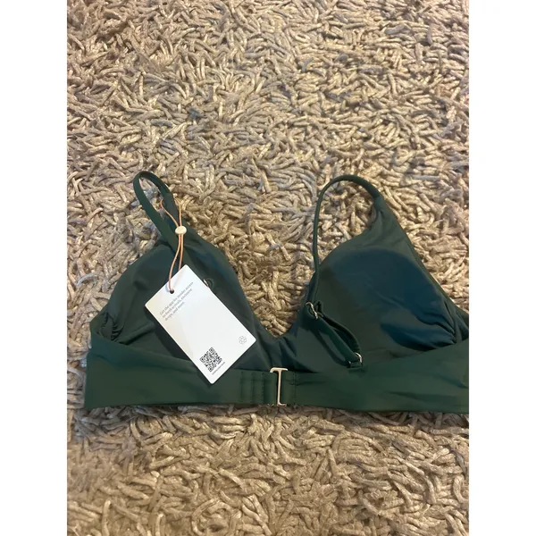 QUINCE Italian V-Neck Bikini Top SUSTAINABLE Swimsuit NWT Palm Green Sz Small S - Image 5