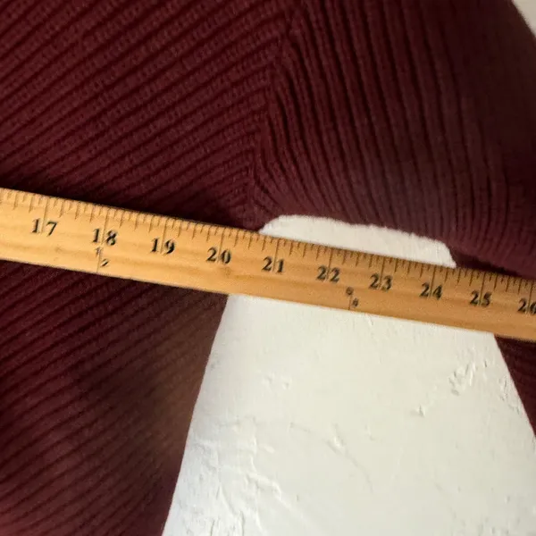 Victoria Beckham Knit Cardigan Sweater Burgundy Button Front V Neck Size 2 Large - Image 5