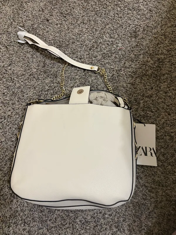 ZARA Shoulder Bag - Image 4