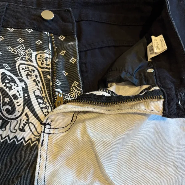 SHEIN Bandana Patchwork Colorblock Straight Leg Jeans Black White Small - Image 3