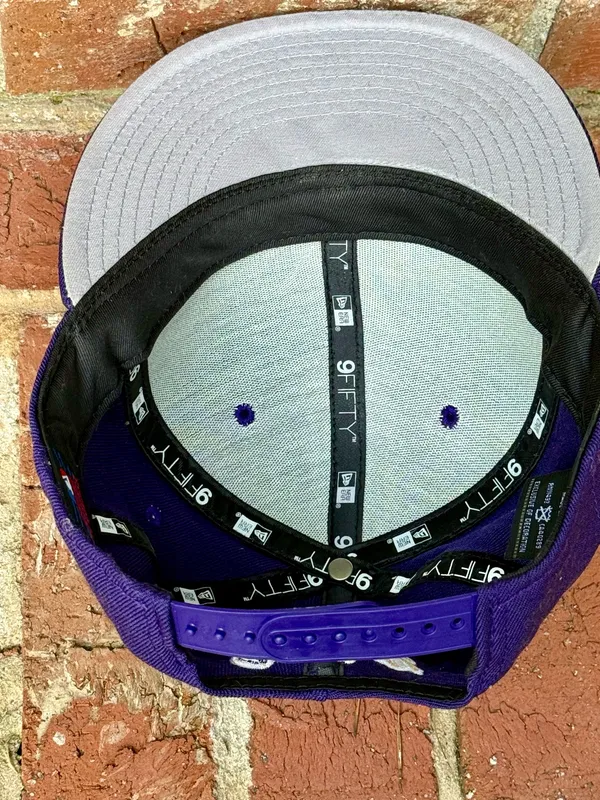 New Era Purple & Gold 9FIFTY SnapBack Braves Hat, Like New - Image 7