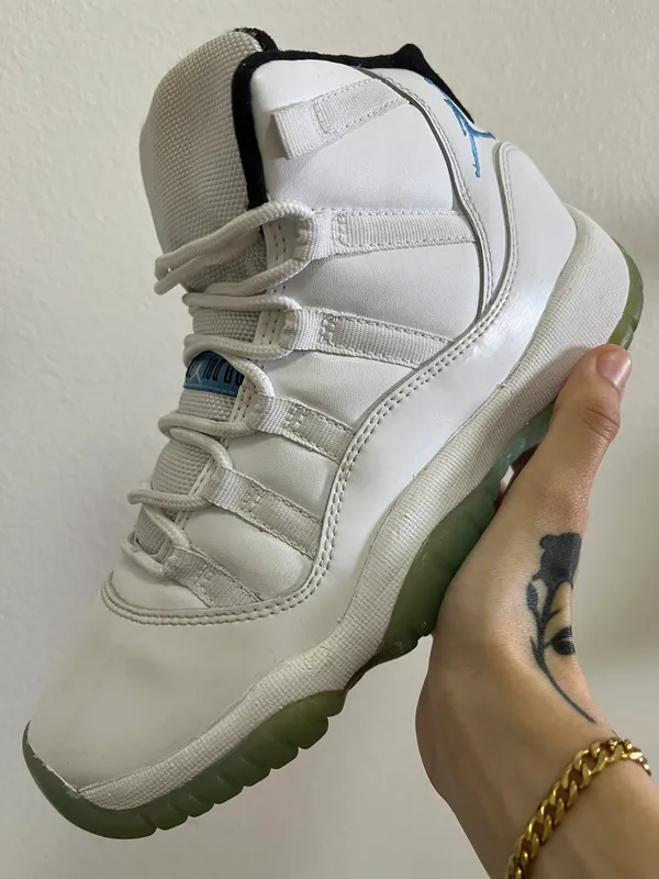 Jordan Air  11 BG ‘Legend Blue’ - Image 2