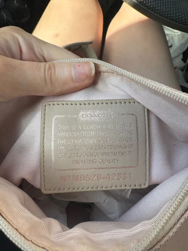 Coach Purse Crossbody Pink - Image 4