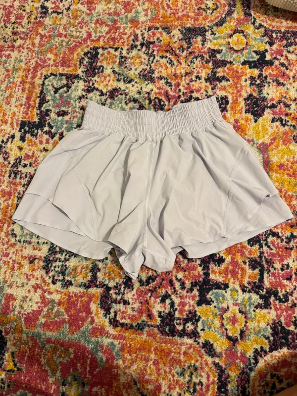 Lululemon shake it out high rise running shorts 2.5 - Image 2