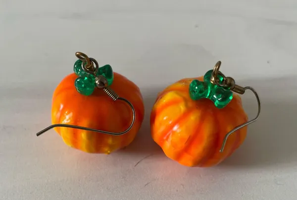 Orange Pumpkin Earrings- Pierced Ears- Costume Jewelry - Image 4