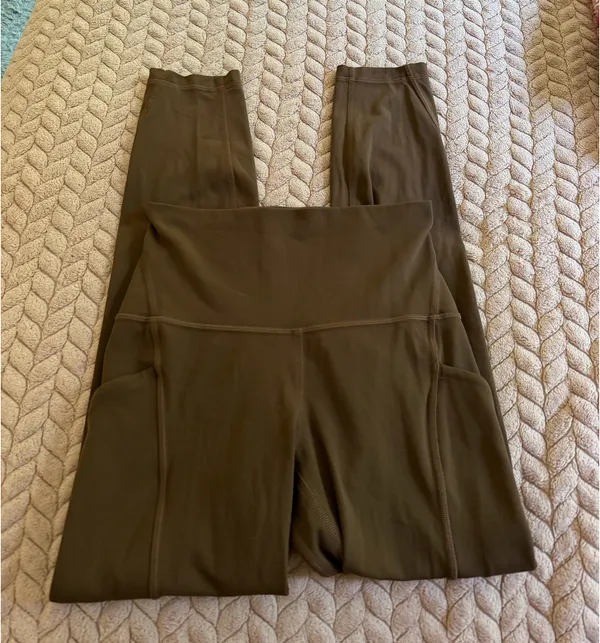 Lululemon Roasted Brown Align High-Rise Leggings with Pockets 25" - Image 3