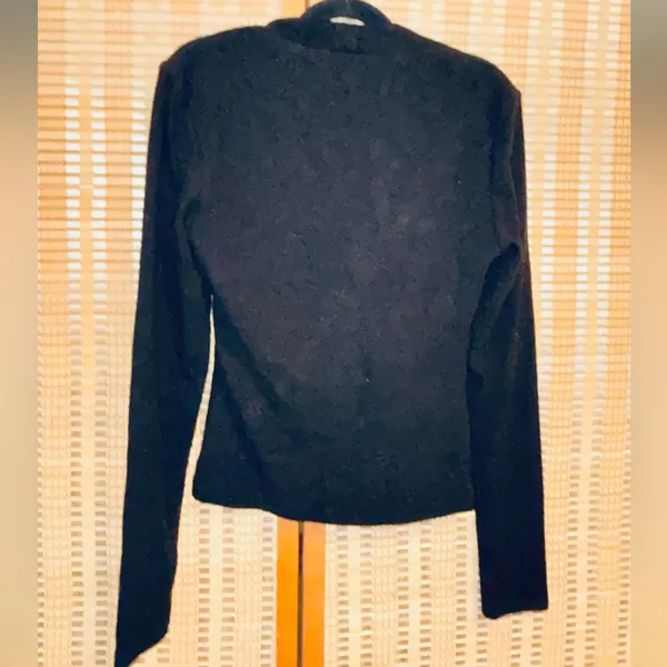 OGL Ecco Square neck Brami soft viscose acrylic top Black Size XS - Image 4