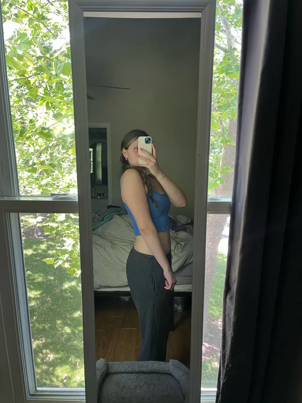 Brandy Melville Grey Sweatpants - Image 2