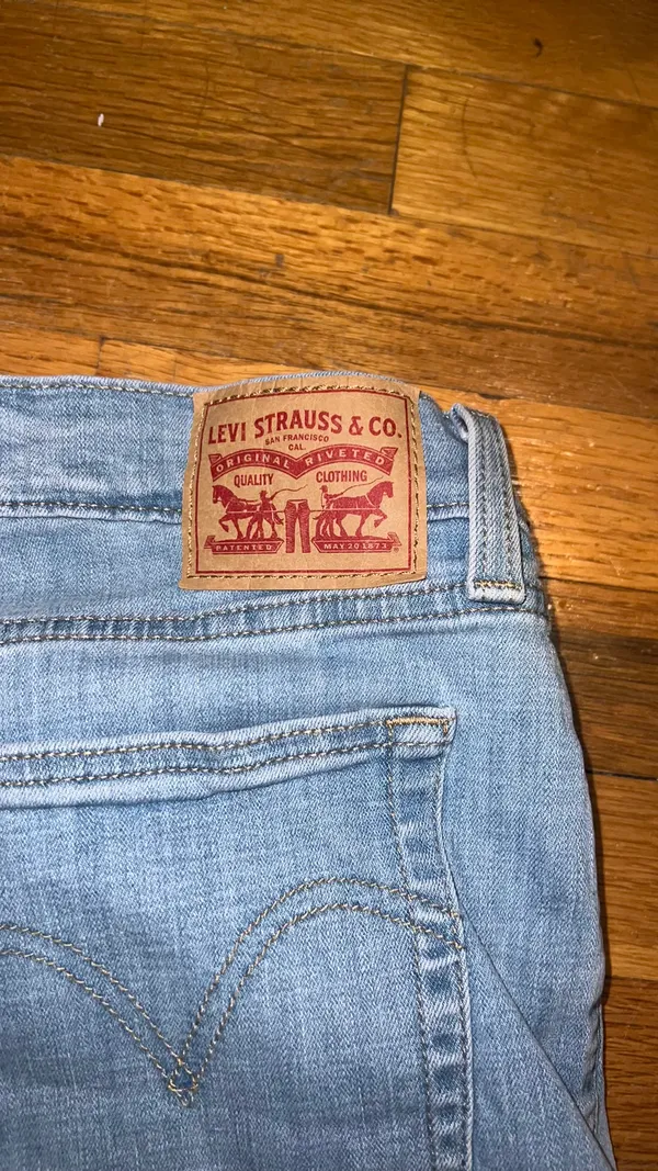 Levi’s Boyfriend Jeans - Image 2