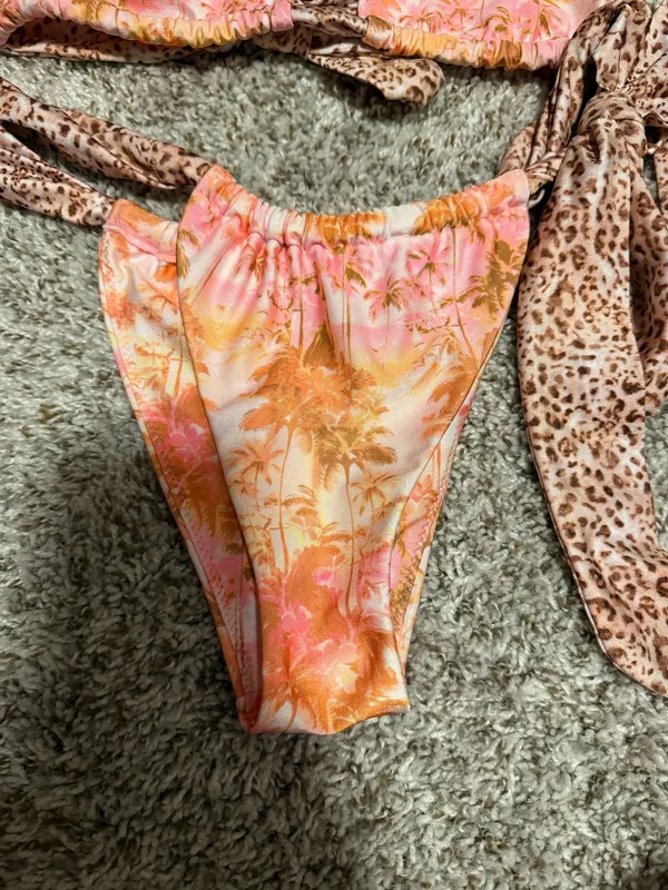 Kulani Kinis Set - Image 2