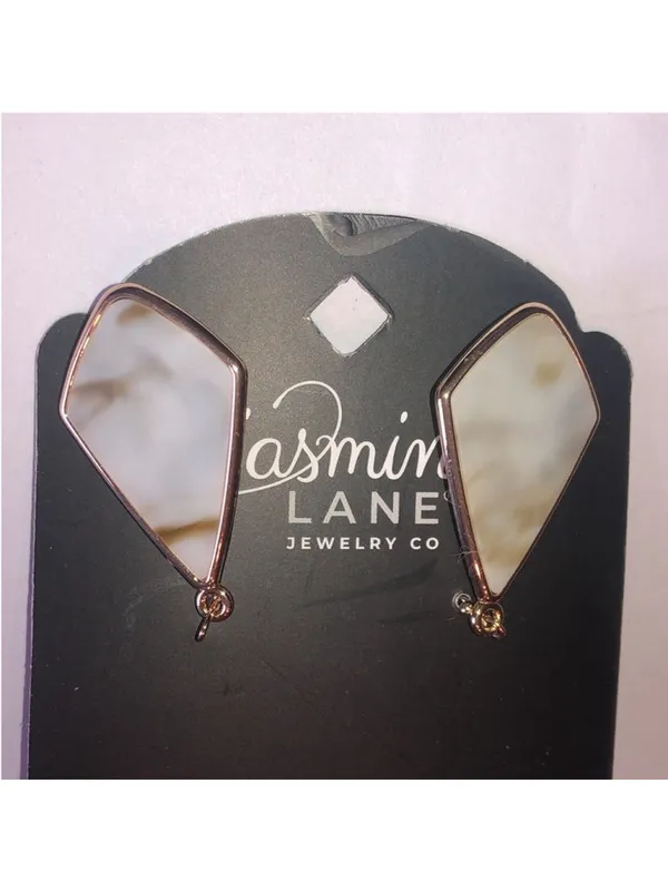 Jasmine Lane Marbled Gold Tone and Cream Dangle Drop Boho Earrings - Image 5
