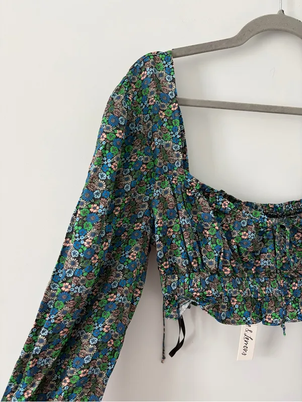 For Love And Lemons Alisa Blue Green Floral Sweetheart Long Sleeve Crop Top NWT - Image 4