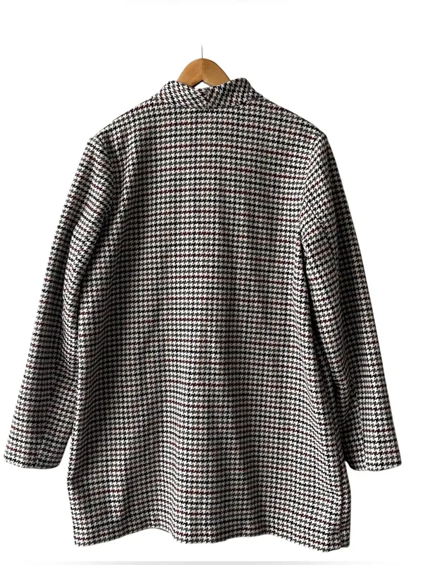 Old Navy Textured Houndstooth Mid Length Button Front Coat Large - Image 4