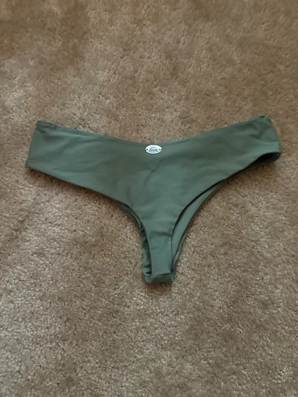 Green bathing suit bottoms Size M - Image 2