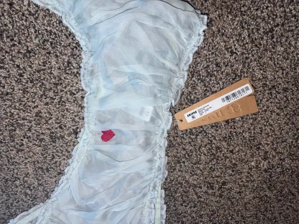 SKIMS Bralette - Image 5