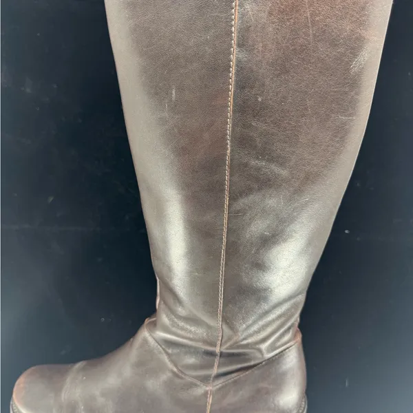 J Crew High Shaft Boots- 18132 Templeton. Some wear see pictures - Image 2