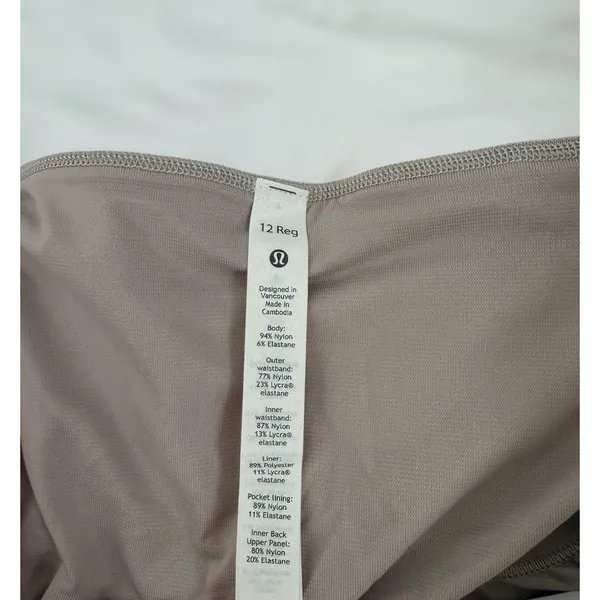Lululemon Speed Up Low-Rise Running Shorts 2.5" Size 12 - Image 6