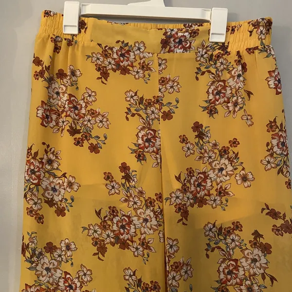 Torrid Womens 0, XXL Pull On Pants Yellow‎ Chiffon Floral Wide Leg Flowy - Image 2