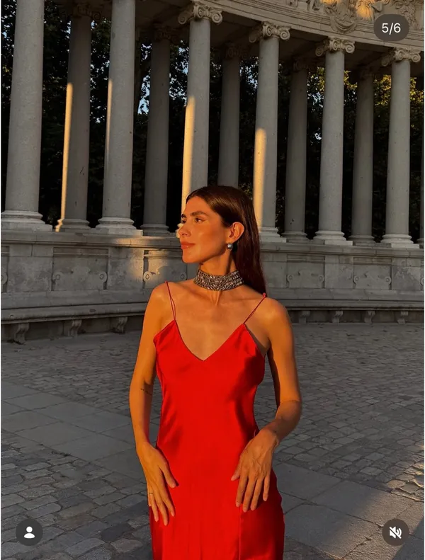 Zara nwt red maxi dress fitted bodycon satin effect party evening holiday gown - Image 4