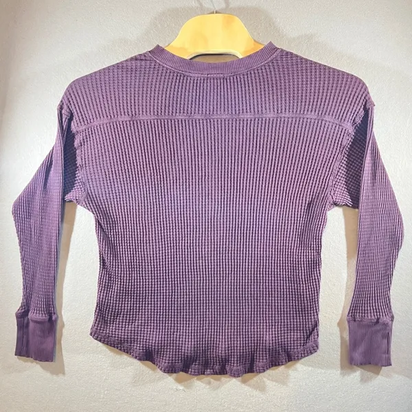 645‎ | OFFLINE by Aerie Purple Waffle Knit Relaxed Long Sleeve Top Womens Small - Image 2