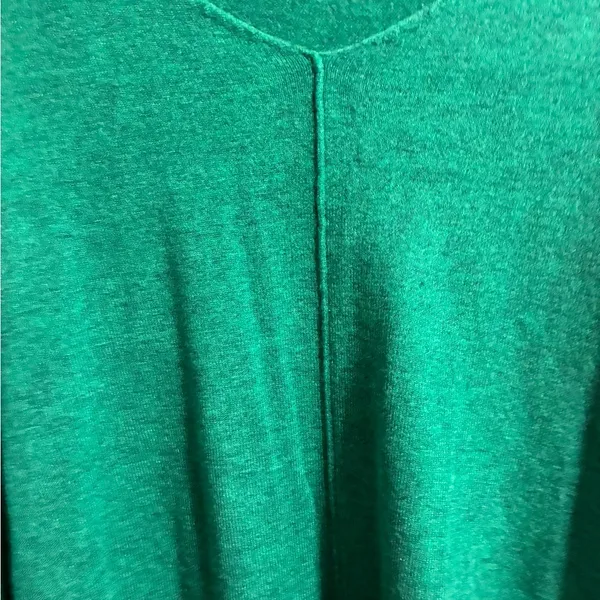 Dreamers Emerald Green V-Neck Sweater oversized L - Image 3