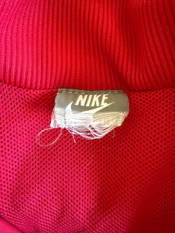 Nike Red Windbreaker Jacket - Image 5