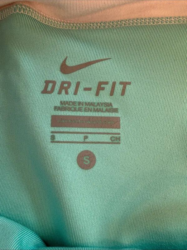 Nike Women's White Layered Running Shorts Teal shorts Liner Dri Fit zip pocket S - Image 8