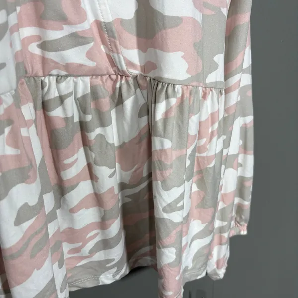Modlusive NWT Pink Camouflage Long Sleeve Babydoll Top - 2X - Women's Plus Size - Image 3