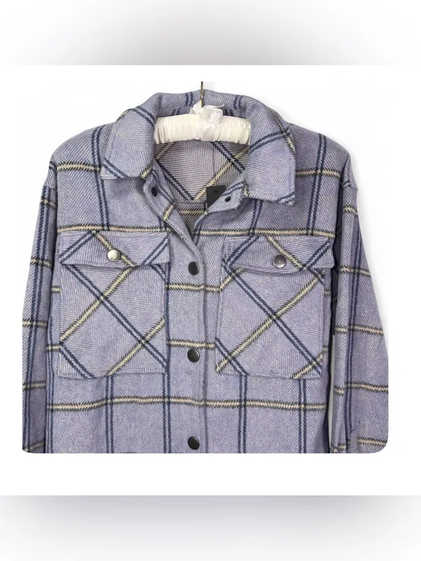 NWT Lulus Women’s Keep It Cool Blue Plaid Long Sleeve Shacket Jacket Size Small - Image 8