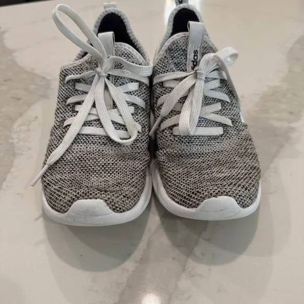 Adidas Cloudfoam Athletic Running Shoes Womens 6.5 Gray/White Lifestyle Sneakers - Image 5