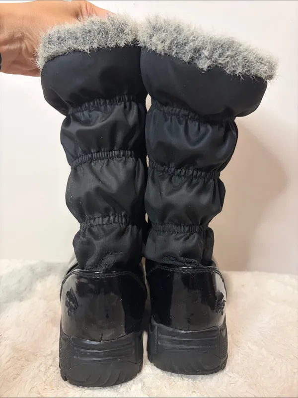 Totes Rachel Zip Front Snow Boots All Weather Footwear Faux Fur Lined SZ 9 - Image 2