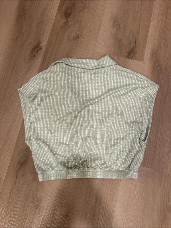 Caution To The Wind Light Mint Green Textured Crop Top - Image 2