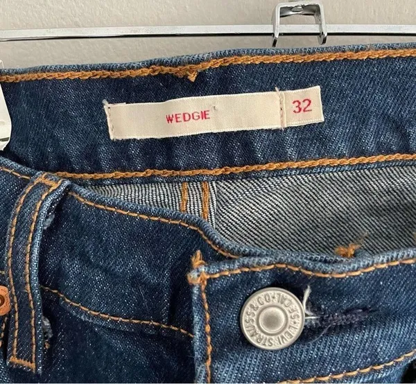 Levi's Ankle Jeans Dark Wash 32 NEW - Image 7
