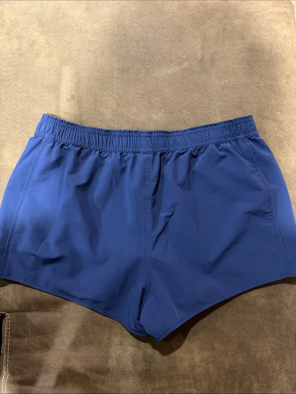Vineyard Vines Women's Navy Athletic Shorts with Logo Waistband - Image 3
