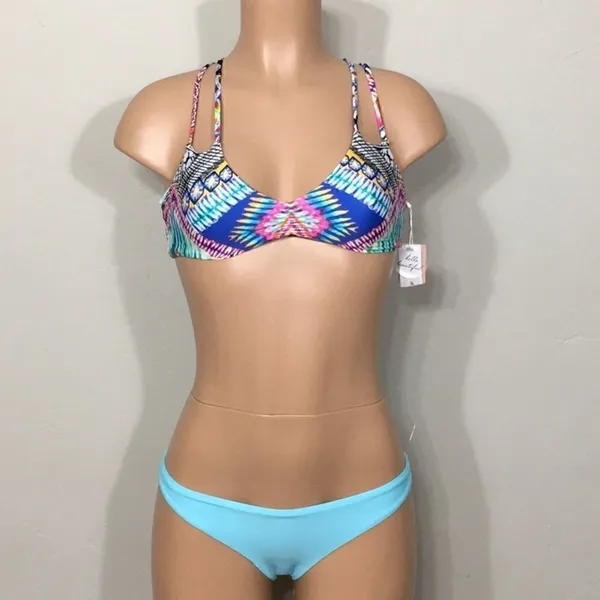 PILYQ multicolored reversible bikini set. NWT - Image 5