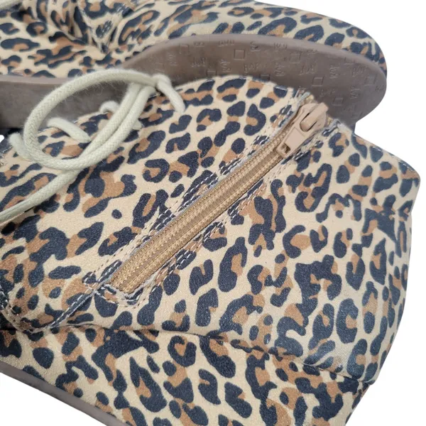 DV Dolce Vita Leopard Print Wedge Ankle Boots Lace Up Side Zip Women's Size 6‎ - Image 6