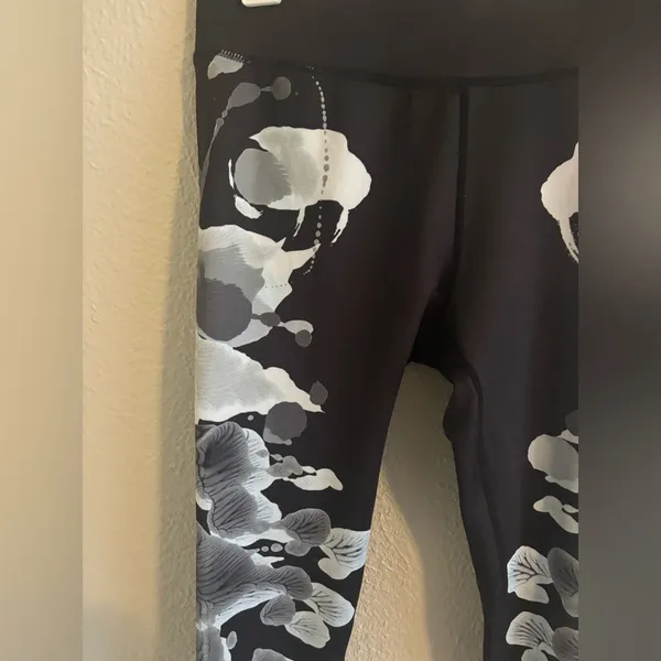 Terez Black and White Leggings - Image 2