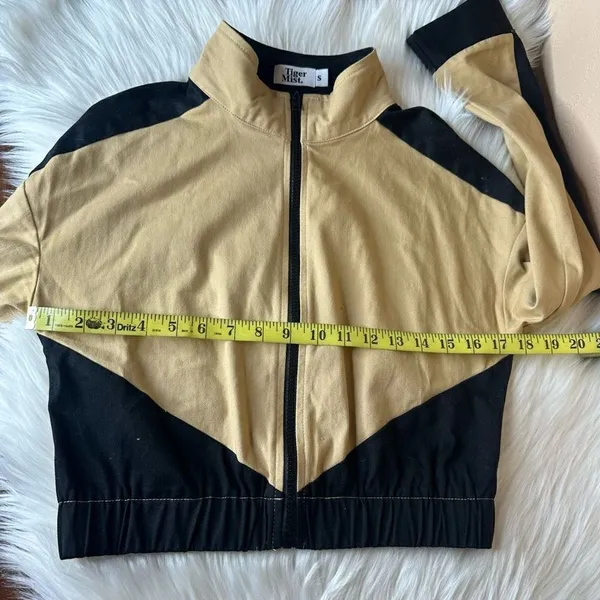 Tiger Mist Harley Crop Jacket Size Small - Image 8