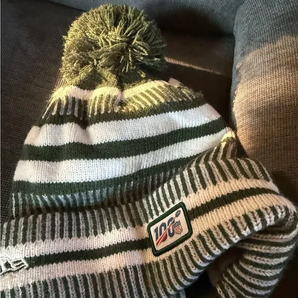 New Era NWT New York Jets Pom Knit Beanie Green White Striped‎ Hat Unisex - Image 5
